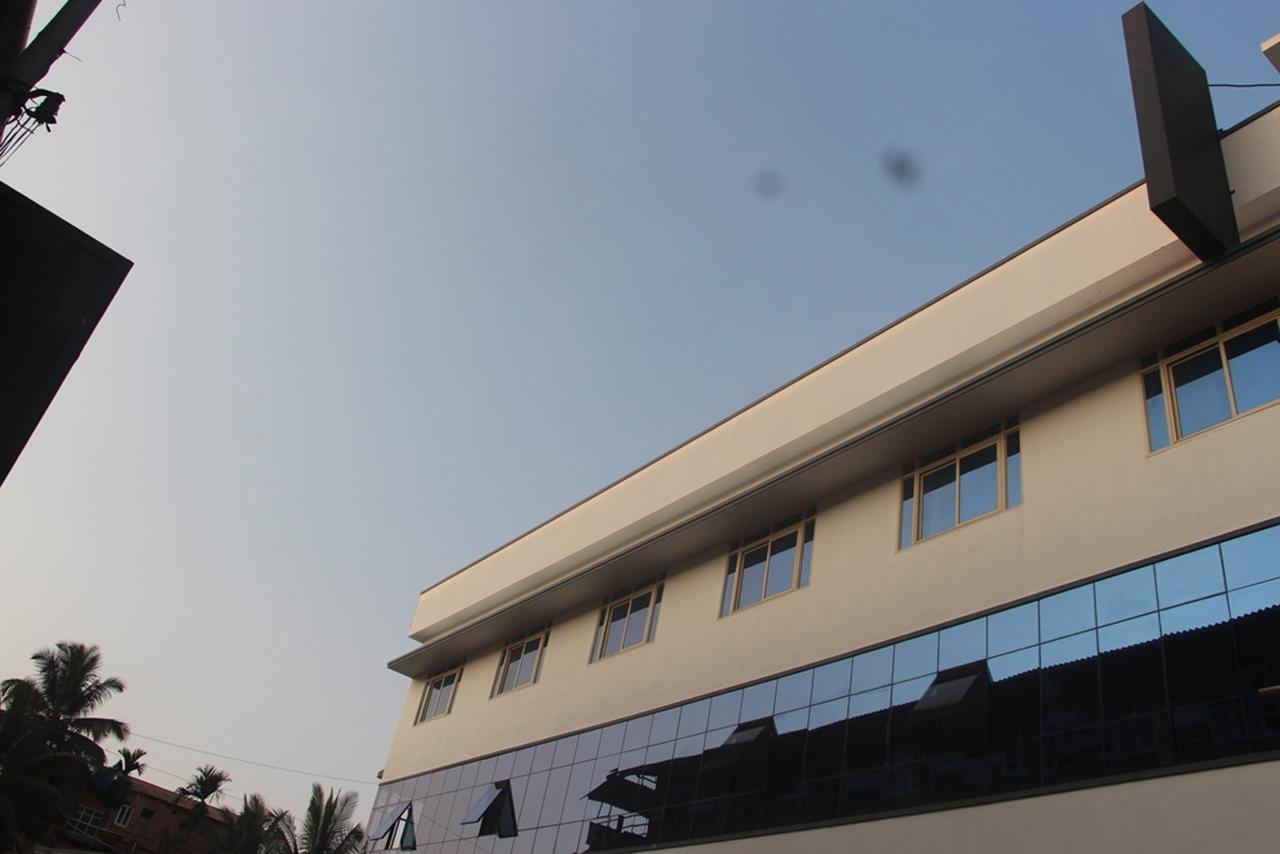 سلطان بتيري Clouds Inn المظهر الخارجي الصورة